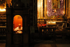 State Lawmakers Push for Priests to Report Abuse Learned About in Confessional