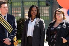 Nearly Half of Americans Wait For a Series To End Before Watching It - RELEVANT