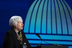 Banking system is sound, stabilizing, Yellen says