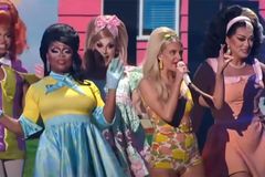 CMT Music Awards feature drag performers, Kelsea Ballerini prays for change after Nashville shooting