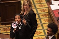 Tennessee House may remove lawmakers for roles in gun control protest