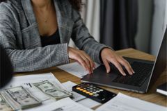 70 Percent of Americans Are Feeling Financially Stressed - RELEVANT