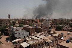 Death toll over 180 in battle for Sudan