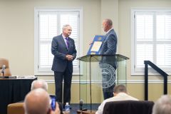 Mohler attends rescheduled work session; trustees affirm SBTS’ health | Baptist Press