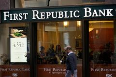 JPMorgan buys First Republic after FDIC seizure