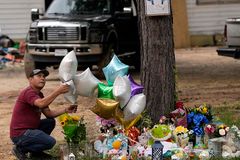 Authorities find Texas shooter after four-day manhunt