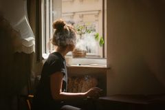 Loneliness Is As Damaging As Smoking 15 Cigarettes A Day, U.S. Surgeon General Warns - RELEVANT