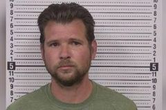 Man delivers 2 ‘pipe bomb type devices’ to church after leaders ask him to stop attending