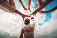 Six Keys to Surviving Wedding Season - RELEVANT