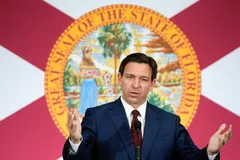 DeSantis’ Spiritual-Warrior Style a Bid for Support From Like-Minded Pastors