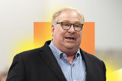 Rick Warren Finds Flaws With Both Views of Women in Ministry - RELEVANT