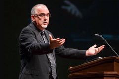 Ted Cruz Criticizes Baptist Pastor for Defense of Executing Gays