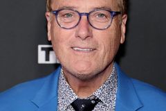 Controversial Bible translation removes endorsement from Michael W. Smith