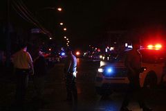 Gunman kills five and injures two in Philadelphia