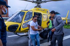 Six die in helicopter crash near Mount Everest