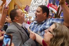 Iowa lawmakers pass pro-life heartbeat bill in late-night session