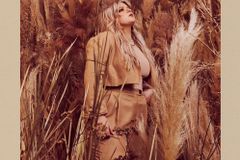 Worshiper Anna Golden wants her new album to bring listeners to a 'meeting place' with God