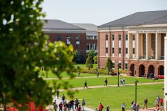 Falwell Jr. sues Liberty University, alleging trademark infringement | Baptist Press