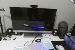 Australian Federal Police arrest 19 in online child abuse network