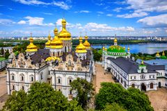 Ukrainian Orthodox churches purge vestiges of Russian influence