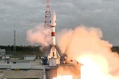 Russian moon mission fails, giving India chance to make history