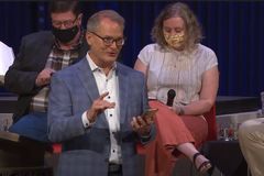 Clergy won't be forced to perform gay weddings if UMC changes its stance, pastors panel says