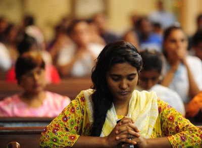 1,000 Pakistani Christians 'terrorized,' forced to sleep outdoors after homes ransacked in mob violence