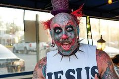 California pastor shares pulpit with clown barber, says testimony impacting young people for Christ