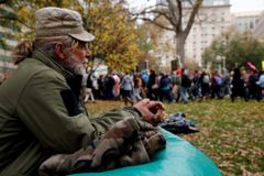 'Deaths of Despair' Surging Among Middle-Aged Whites With High School Diploma or Less: Study