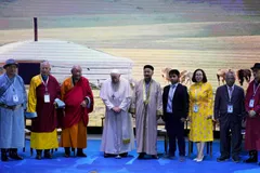 ‘Hope Is Possible.’ Pope Francis Joins Religious Leaders in Mongolia to Promote Harmony