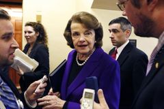 Dianne Feinstein, pioneering US senator, dies at 90