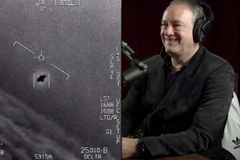 Christian Pentagon Officials Halted UFO Research Over Fear That Aliens Are Demons - RELEVANT