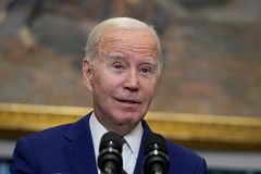 Biden talks to allies about Ukraine aid