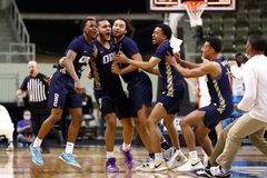 Oral Roberts upsets Florida to advance to Sweet 16 of NCAA Tournament: 'It's a blessing'