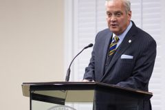 SBTS trustees adopt resolution of appreciation for Mohler, marking 30 years | Baptist Press