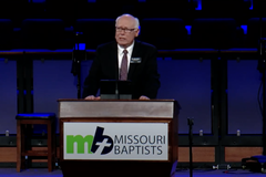 Yeats addresses MBC for final time as executive director | Baptist Press