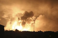 Communications cut in Gaza as Israel steps up air and ground assault