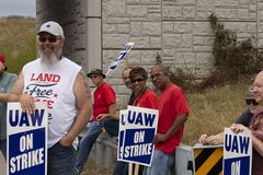 UAW strike nearing end as GM reaches agreement