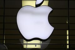 Apple to pay $25M for discriminating against U.S. workers