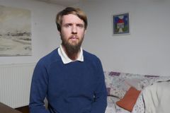 Theology lecturer files suit against Methodist school after being fired for tweet