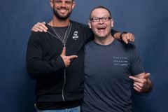 Fired NewSpring Pastor Perry Noble Returns to Pulpit at Elevation Church