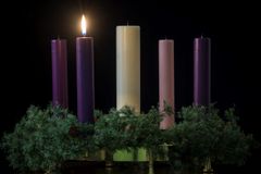 Amid War in Gaza, Churches Urged to Leave Peace Candle Unlit This Advent