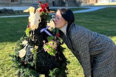 Democratic staffer in Michigan tweets, deletes X post kissing 'sexy' Satan display at state Capitol