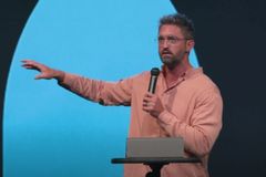 Identity theft charges against Tennessee pastor dropped