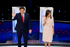 DeSantis and Haley face off on Iowa debate stage