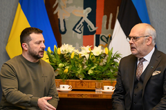 Ukrainian president rejects idea of cease-fire with Russia