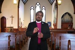 Family of former bishop accuses Episcopal Church of mishandling abuse complaint