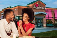 Applebee's Really Wants You to Have All of Your Dates at Applebee’s - RELEVANT