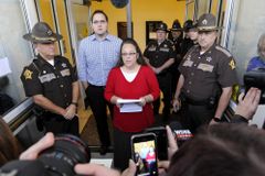 Kim Davis Can Continue Being Sued for Denying Gay Couples Marriage Licenses, Court Rules