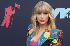 Taylor Swift on Politicians Co-opting Faith: 'I'm a Christian. That's Not What We Stand For' - RELEVANT